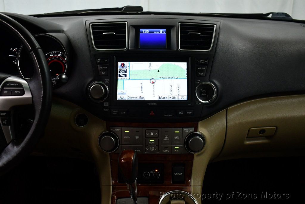 2012 Toyota Highlander Limited photo 30