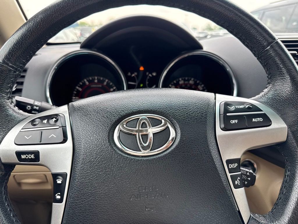 2012 Toyota Highlander Limited - 23060986 - 12