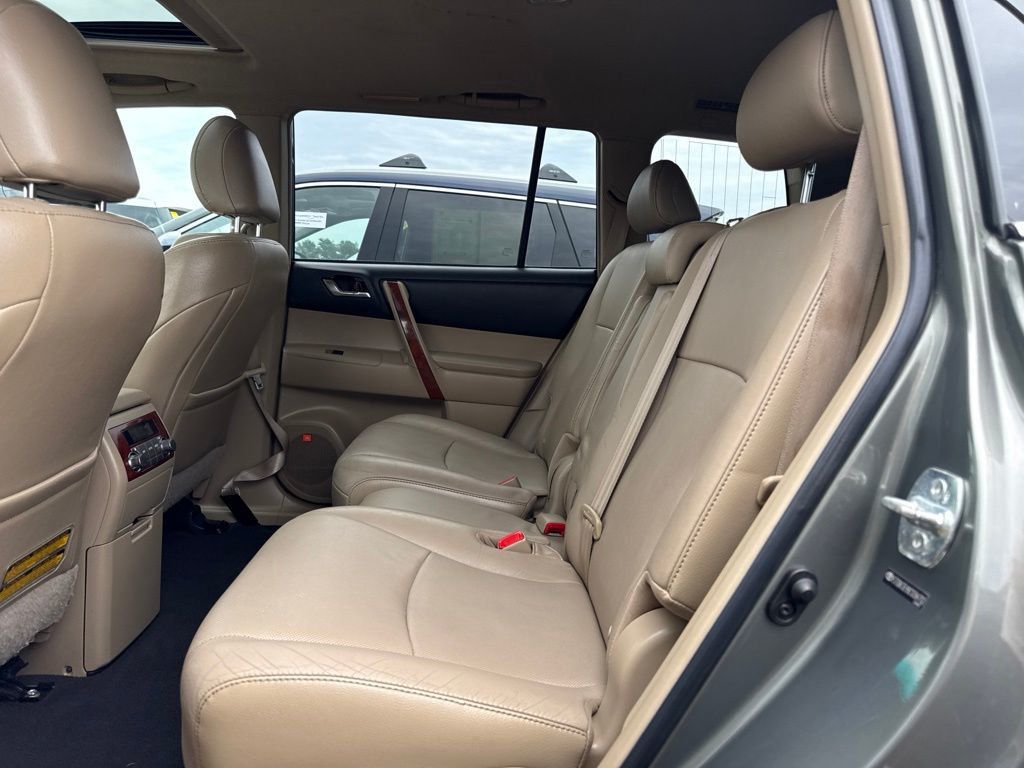 2012 Toyota Highlander Limited - 23060986 - 8
