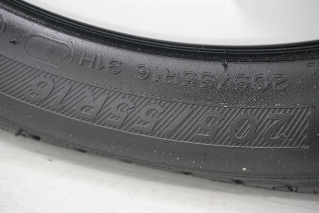 2012 Toyota Matrix 5dr Wagon Automatic S FWD - 22983424 - 21