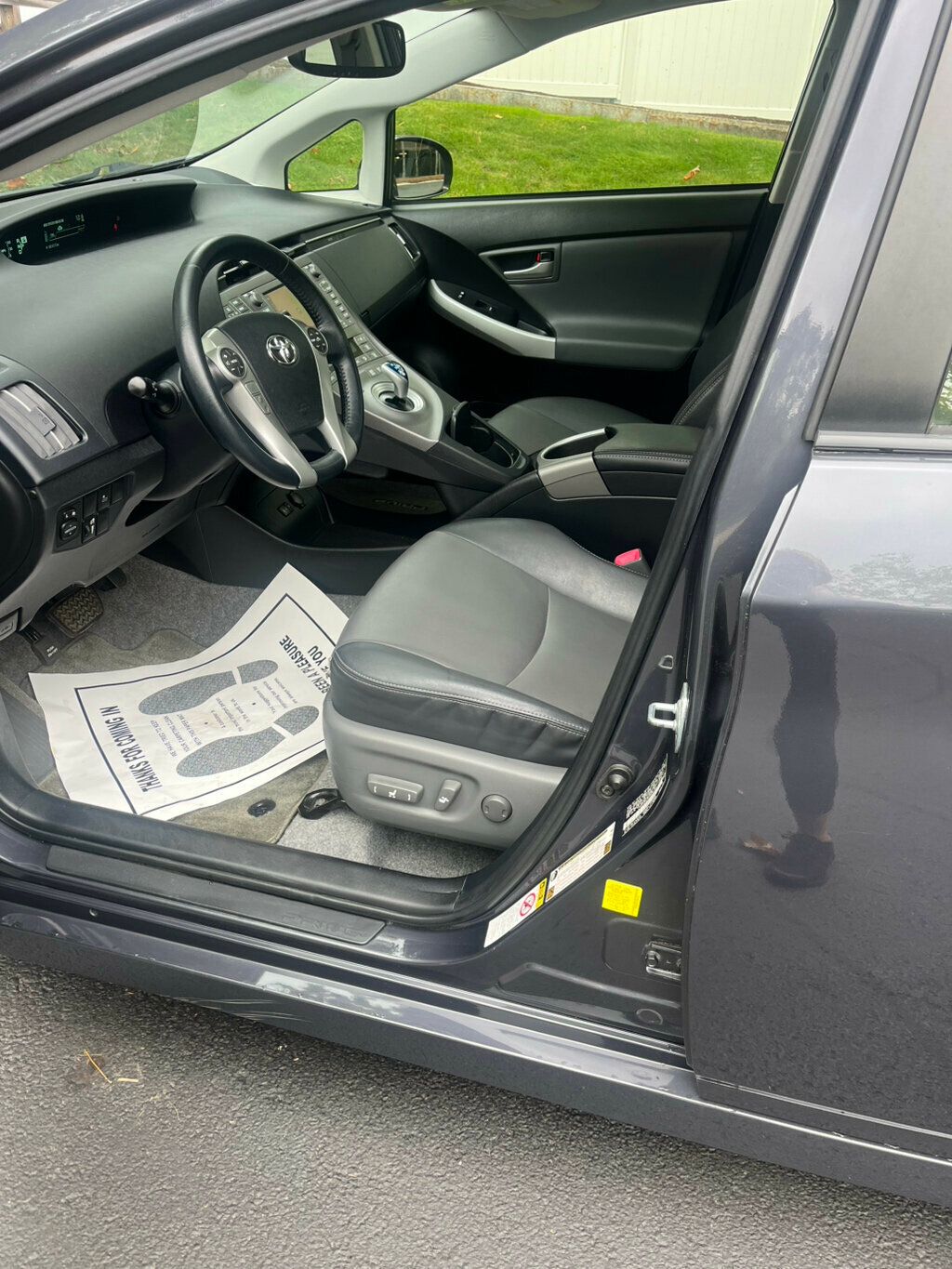 2012 Toyota Prius  - 22909864 - 10