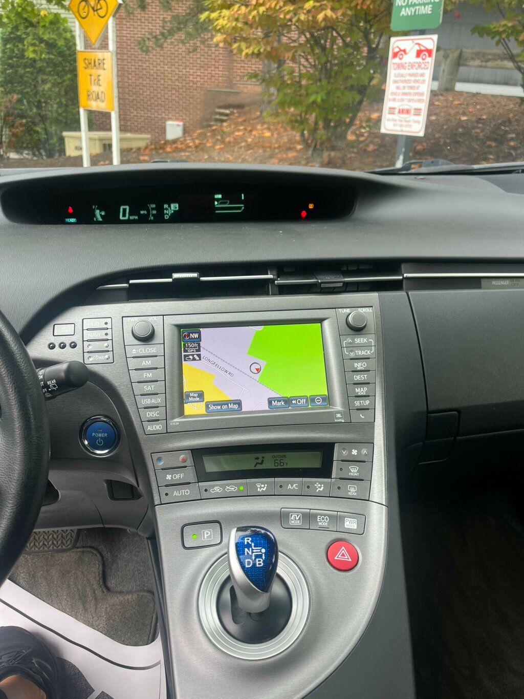 2012 Toyota Prius  - 22909864 - 12