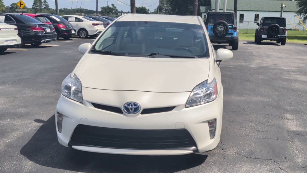 Toyota Prius  photo 3