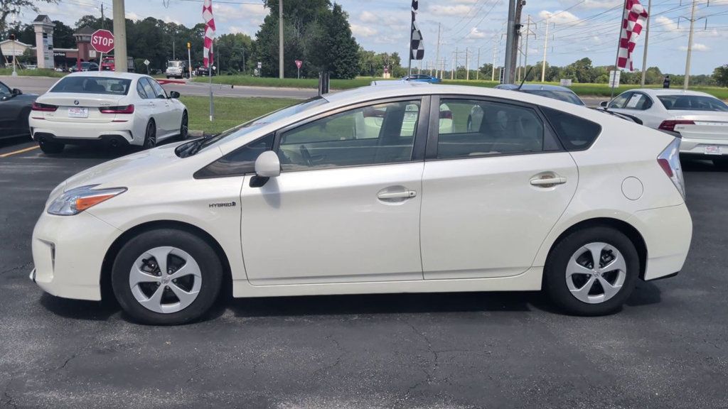 Toyota Prius  photo 5