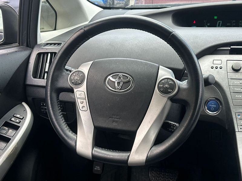 2012 Toyota Prius 5dr Hatchback Five - 23055166 - 16