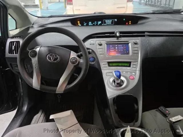 2012 Toyota Prius 5dr Hatchback Three - 23003401 - 17