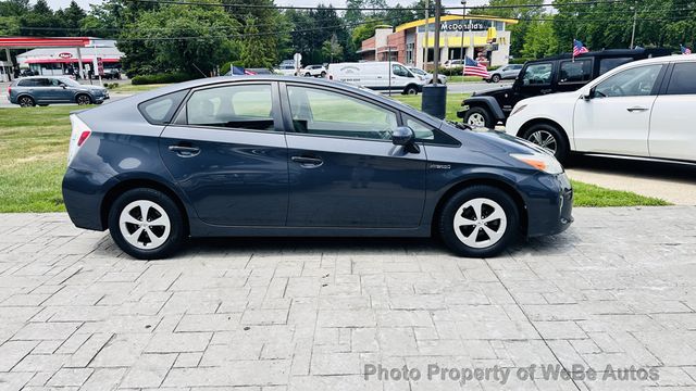 2012 Toyota Prius 5dr Hatchback Two - 23047819 - 10