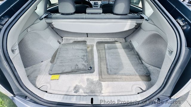 2012 Toyota Prius 5dr Hatchback Two - 23047819 - 3