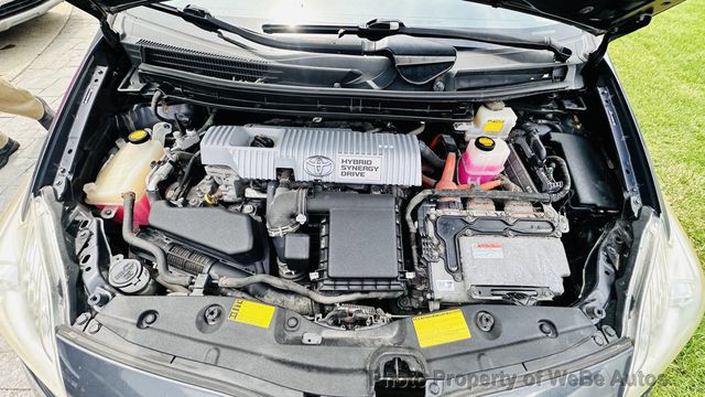 2012 Toyota Prius 5dr Hatchback Two - 23047819 - 7