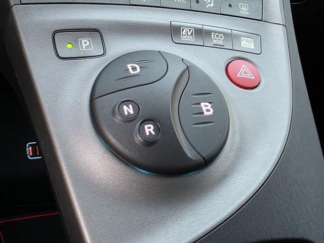 2012 Toyota Prius Base Trim - 22976350 - 17