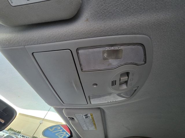 2012 Toyota Prius Base Trim - 22976350 - 24