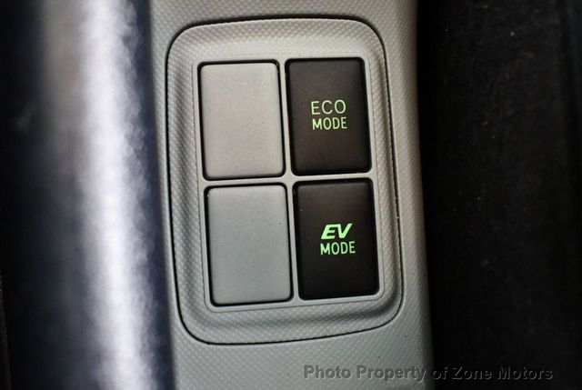 2012 Toyota Prius c 5dr Hatchback Three - 21941035 - 33