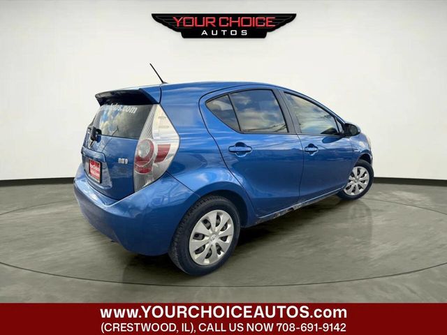 2012 Toyota Prius c 5dr Hatchback Three - 22982284 - 4