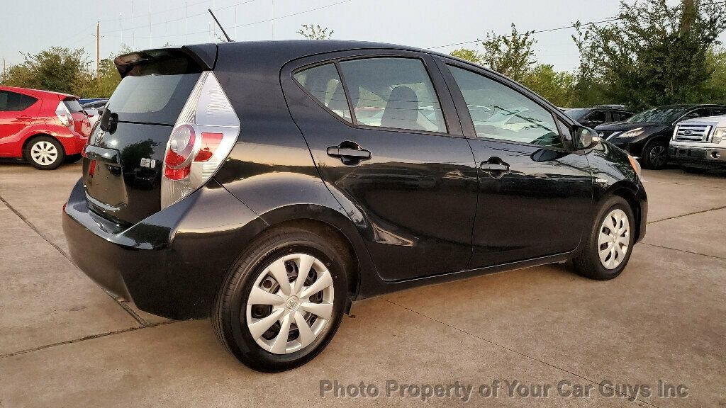 2012 Toyota Prius c 5dr Hatchback Two - 22667427 - 12