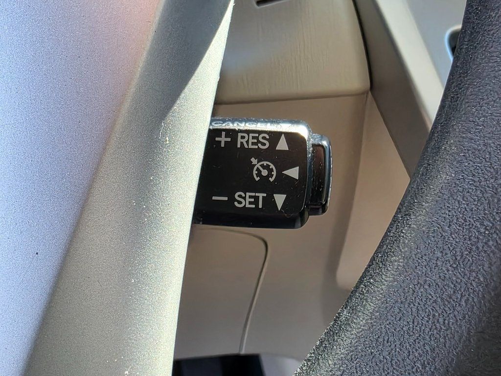 2012 Toyota Prius v  - 22943655 - 26