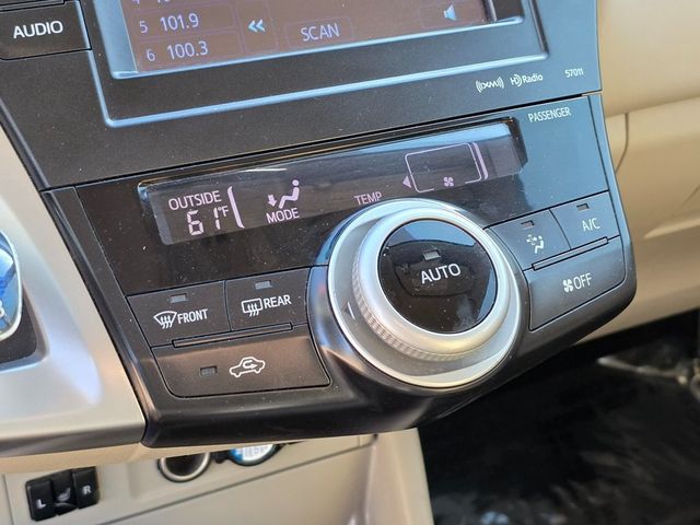 2012 Toyota Prius v  - 22943655 - 30