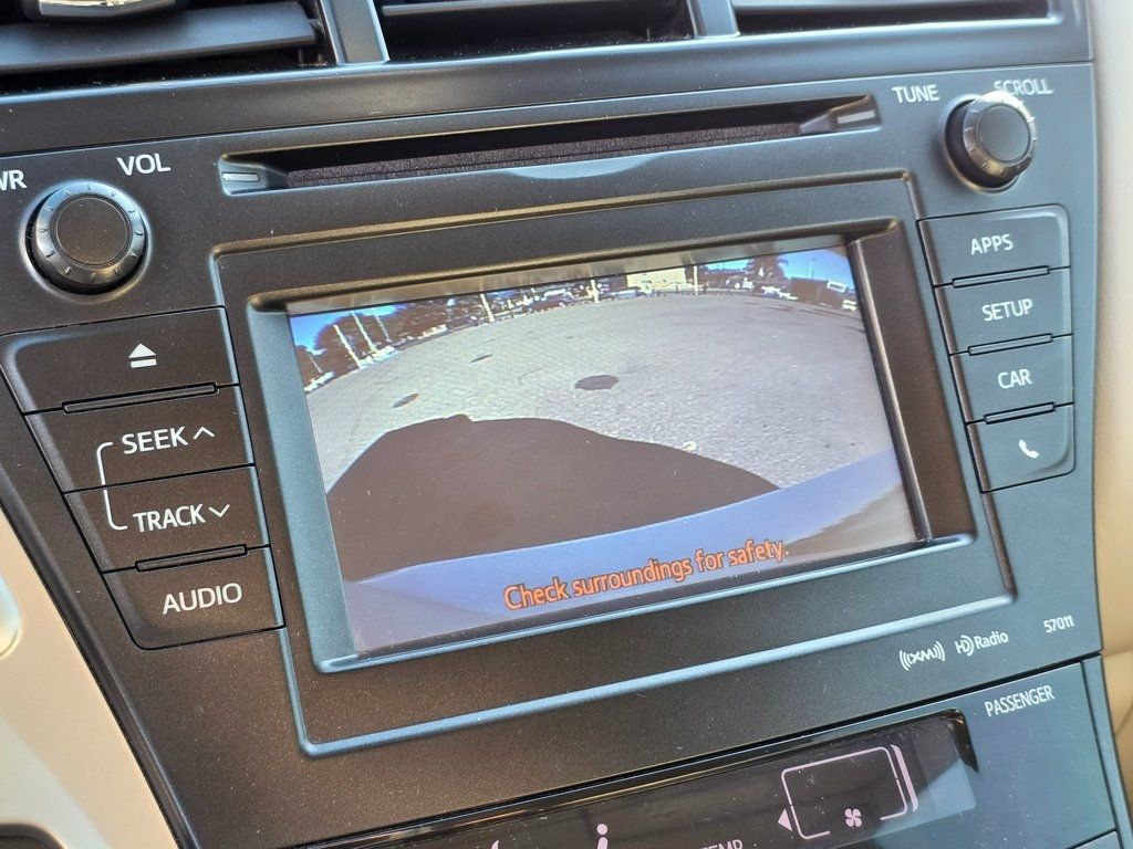 2012 Toyota Prius v  - 22943655 - 33