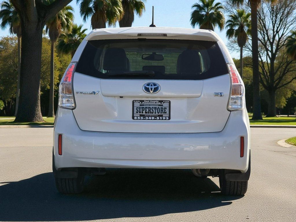 2012 Toyota Prius v  - 22943655 - 5