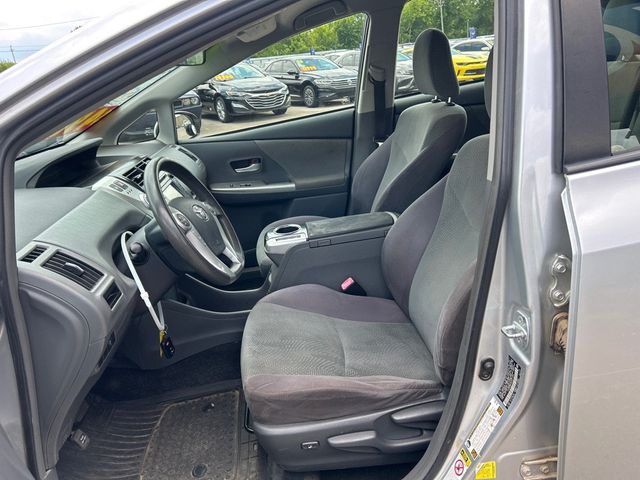2012 Toyota Prius v 5dr Wagon Five - 23050360 - 7