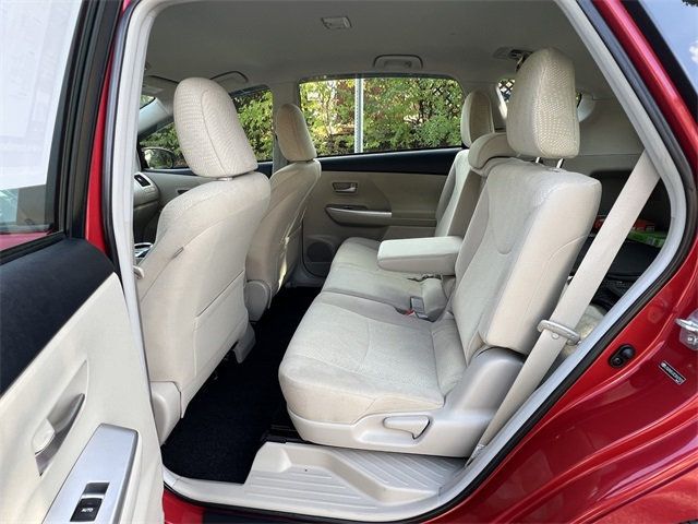 2012 Toyota Prius V Five photo 12