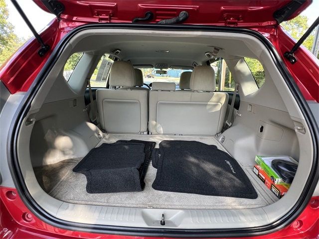 2012 Toyota Prius V Five photo 14