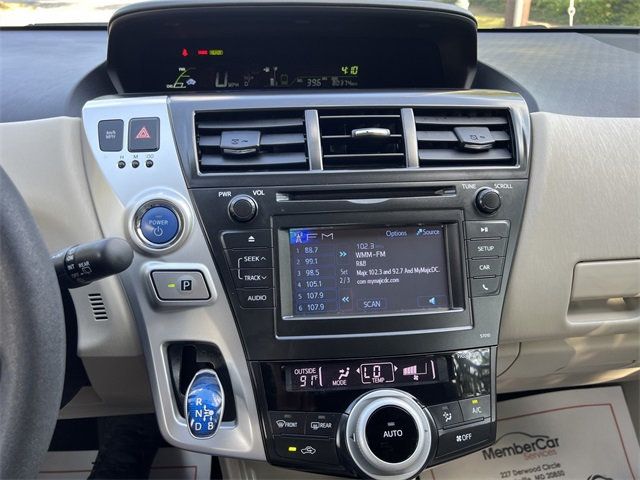 2012 Toyota Prius V Five photo 20
