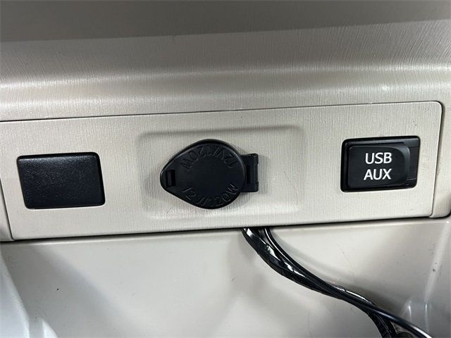 2012 Toyota Prius v 5dr Wagon Five - 22921114 - 20