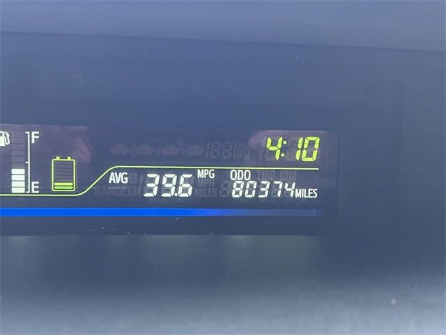 2012 Toyota Prius V Five photo 21