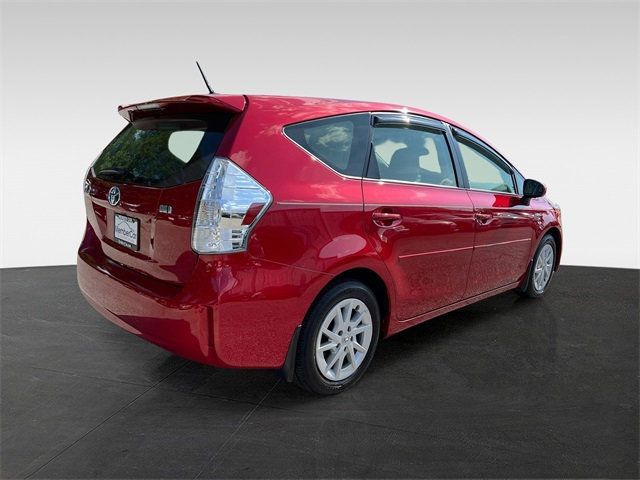 2012 Toyota Prius V Five photo 5