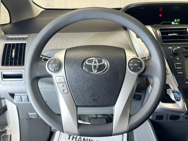 2012 Toyota Prius v 5dr Wagon Three - 23091488 - 22