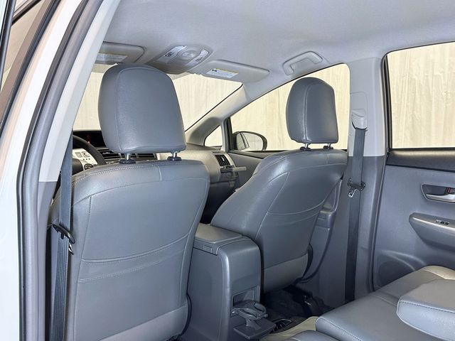 2012 Toyota Prius v 5dr Wagon Three - 23091488 - 32