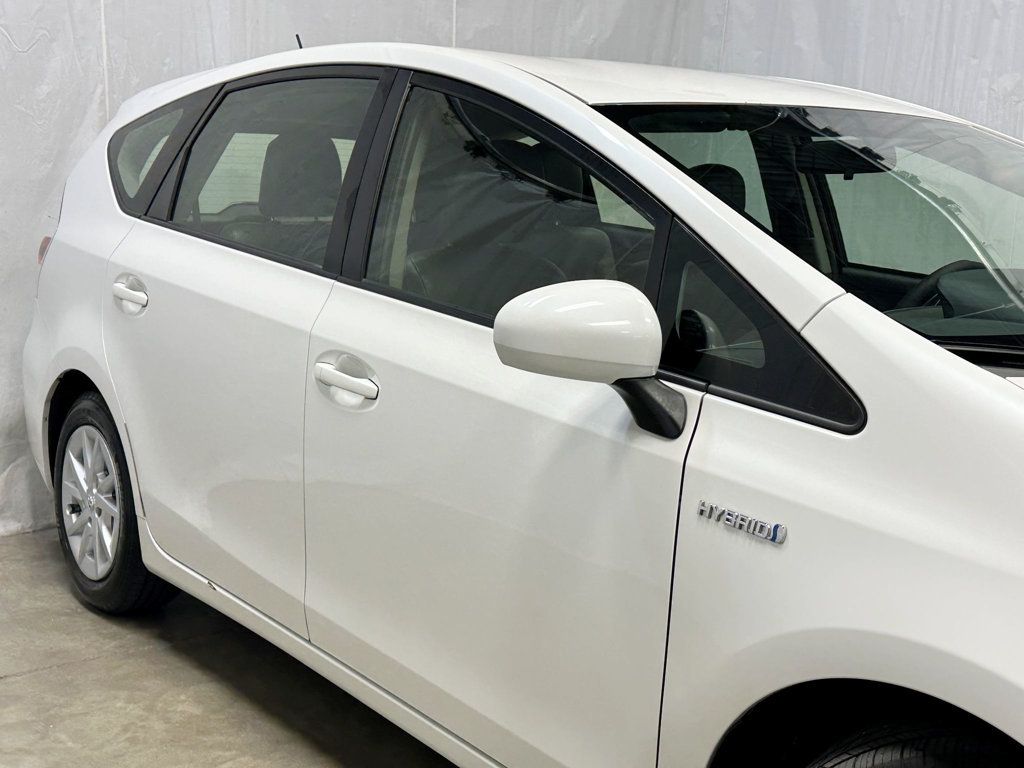 2012 Toyota Prius v 5dr Wagon Three - 23091488 - 3