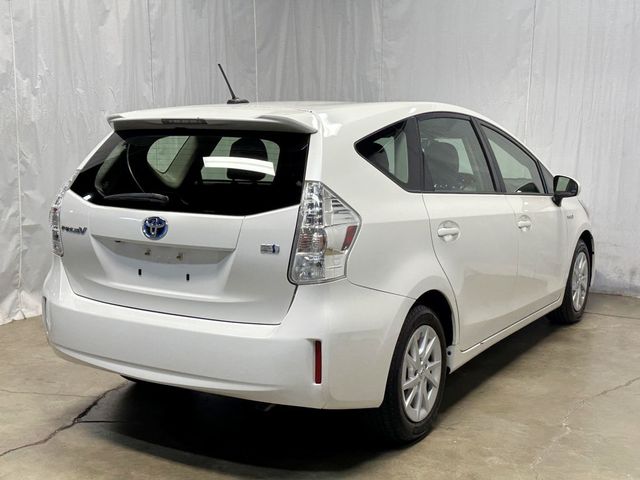 2012 Toyota Prius v 5dr Wagon Three - 23091488 - 7