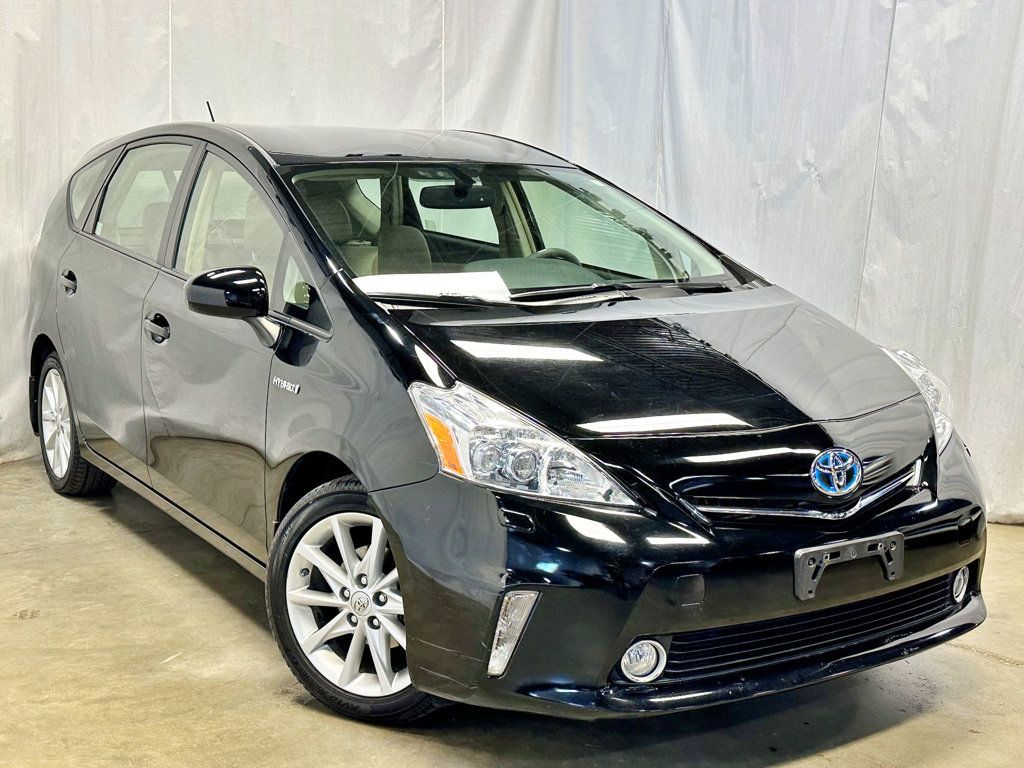 2012 Toyota Prius v 5dr Wagon Two - 23033228 - 1