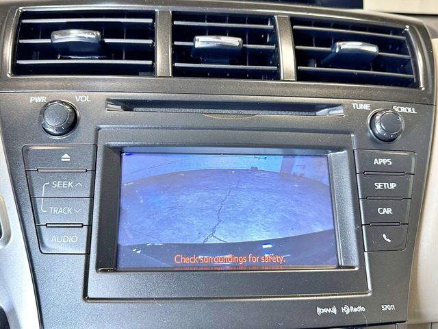 2012 Toyota Prius v 5dr Wagon Two - 23033228 - 21
