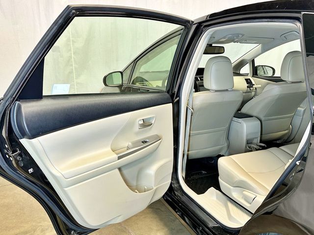 2012 Toyota Prius v 5dr Wagon Two - 23033228 - 26