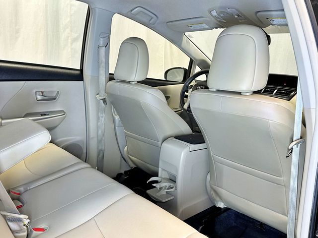 2012 Toyota Prius v 5dr Wagon Two - 23033228 - 29
