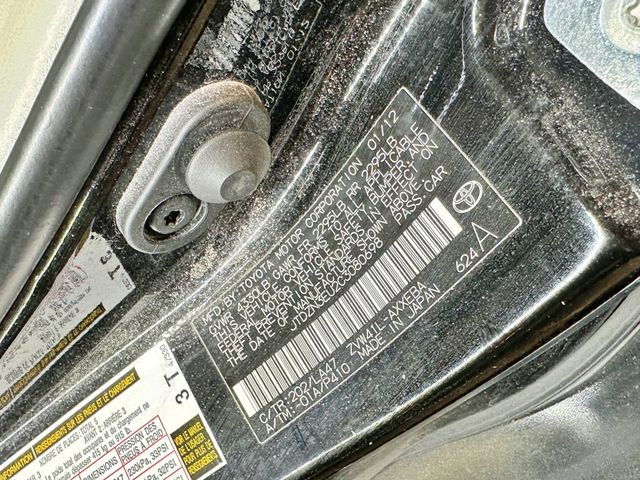 2012 Toyota Prius v 5dr Wagon Two - 23033228 - 35