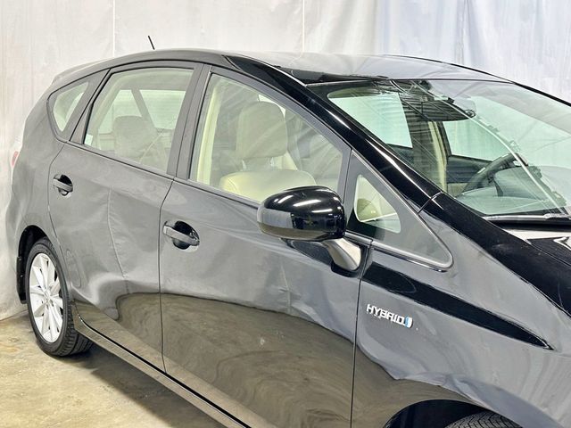 2012 Toyota Prius v 5dr Wagon Two - 23033228 - 3