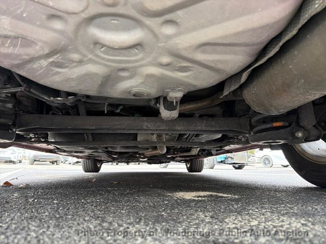 2012 Toyota Prius V V - 22966344 - 17