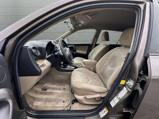 2012 Toyota RAV4 4WD 4dr I4 - 22946463 - 14