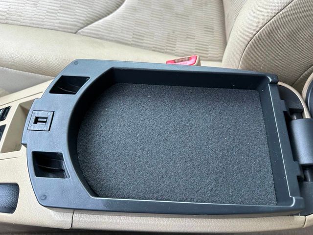 2012 Toyota RAV4 4WD 4dr I4 - 22946463 - 41