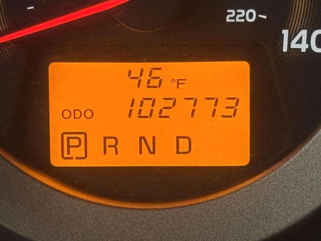 2012 Toyota RAV4 4WD 4dr I4 - 22985765 - 31