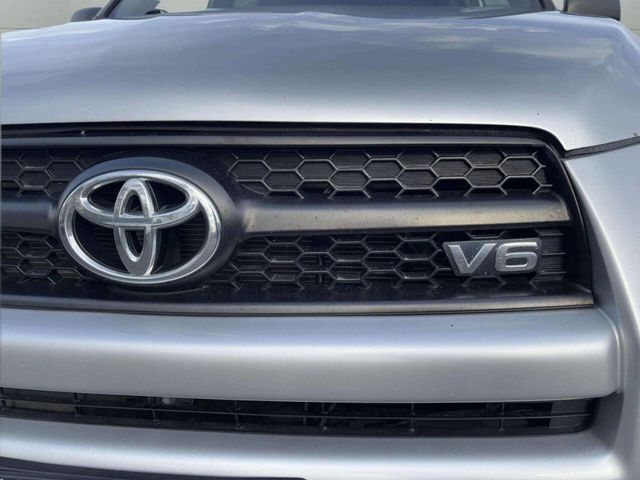 2012 Toyota RAV4 4WD 4dr V6 - 22945279 - 10