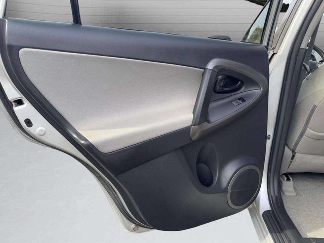 2012 Toyota RAV4 4WD 4dr V6 - 22945279 - 16