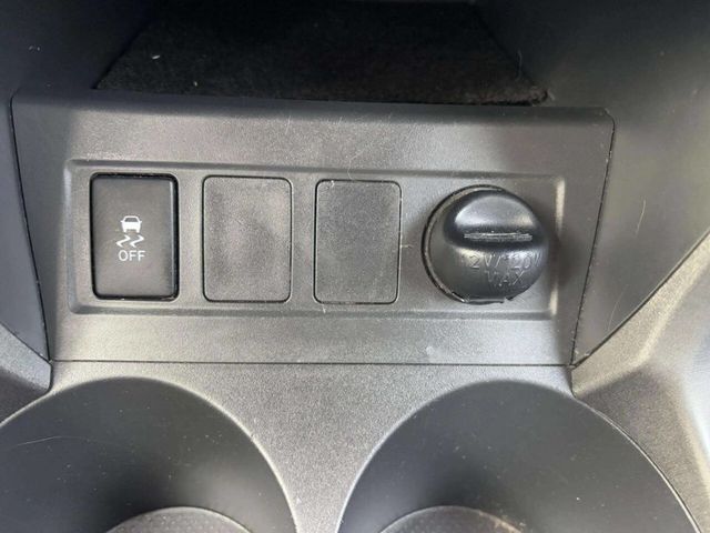 2012 Toyota RAV4 4WD 4dr V6 - 22945279 - 31