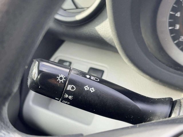 2012 Toyota RAV4 4WD 4dr V6 - 22945279 - 40