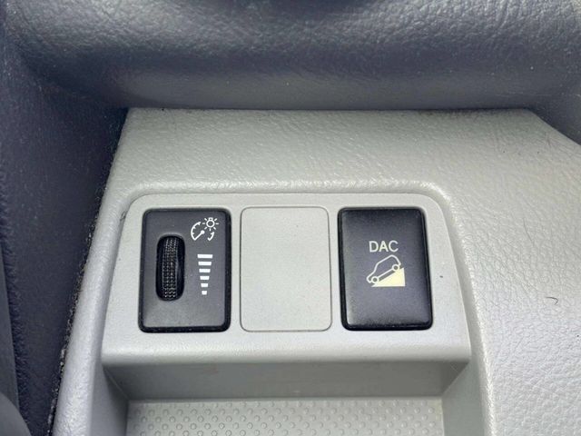 2012 Toyota RAV4 4WD 4dr V6 - 22945279 - 42