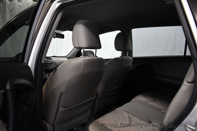 2012 Toyota RAV4 FWD 4dr I4 - 23073624 - 17