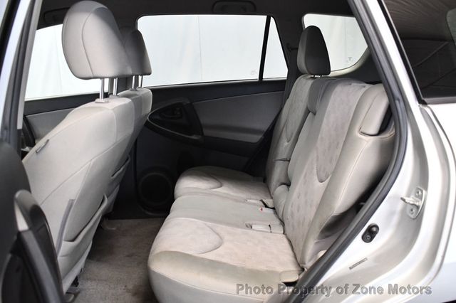 2012 Toyota RAV4 FWD 4dr I4 - 23073624 - 18